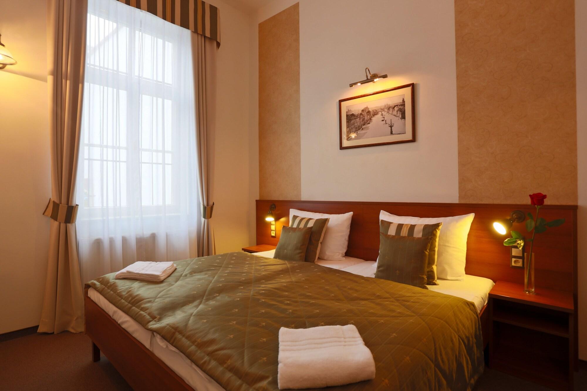 Hotel Svaty Jan Prague Luaran gambar